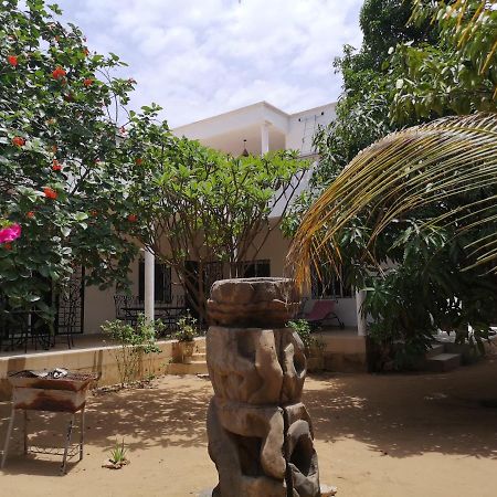 Keur Baboune M'Bour Exteriör bild